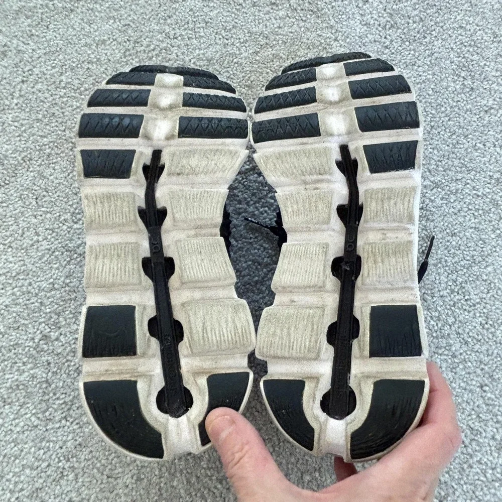 On Cloudswift Running Shoes Womens 7 Black Mesh Cushioned Sneaker Gym Training‎